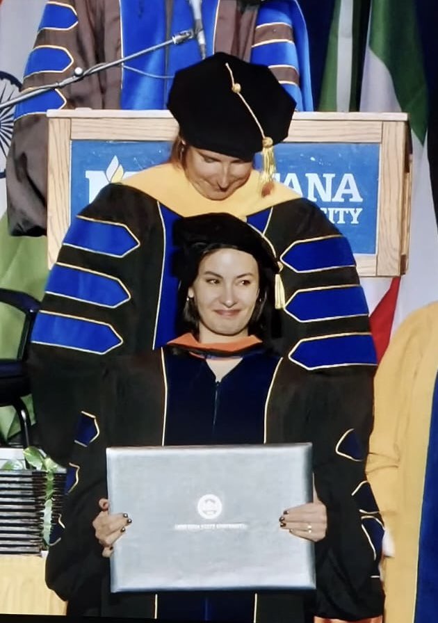 Congratulations to Zeynep Malkoç for successfully defending her PhD thesis about #microtechnologies for #EVs, calcium hotspots, and #AD #biomarker discovery. We will miss her and wish her all the best for her next scientific steps.