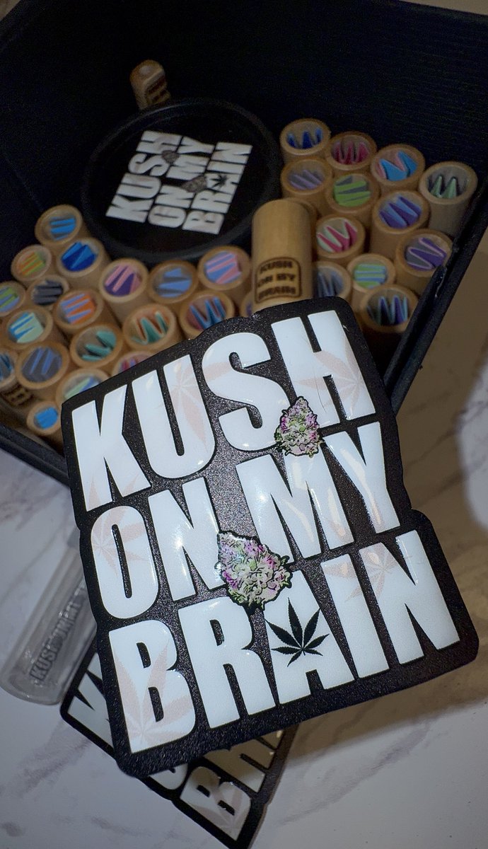 Kushonmybrain's tweet image. 💜🩵🖤 I will be slapping these all around LA soon