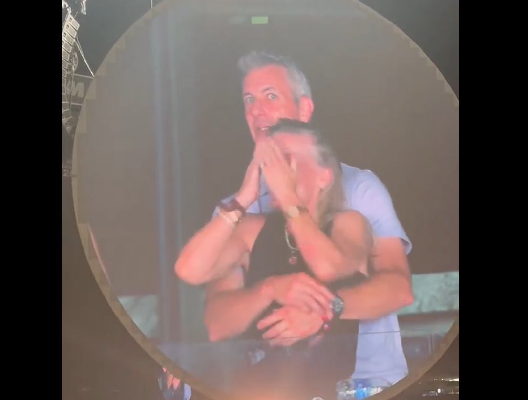 KnicksMuse's tweet image. me watching                              me watching
the first 45 mins                    the last 3 mins of
ECF Game 1:                                 ECF Game 1: