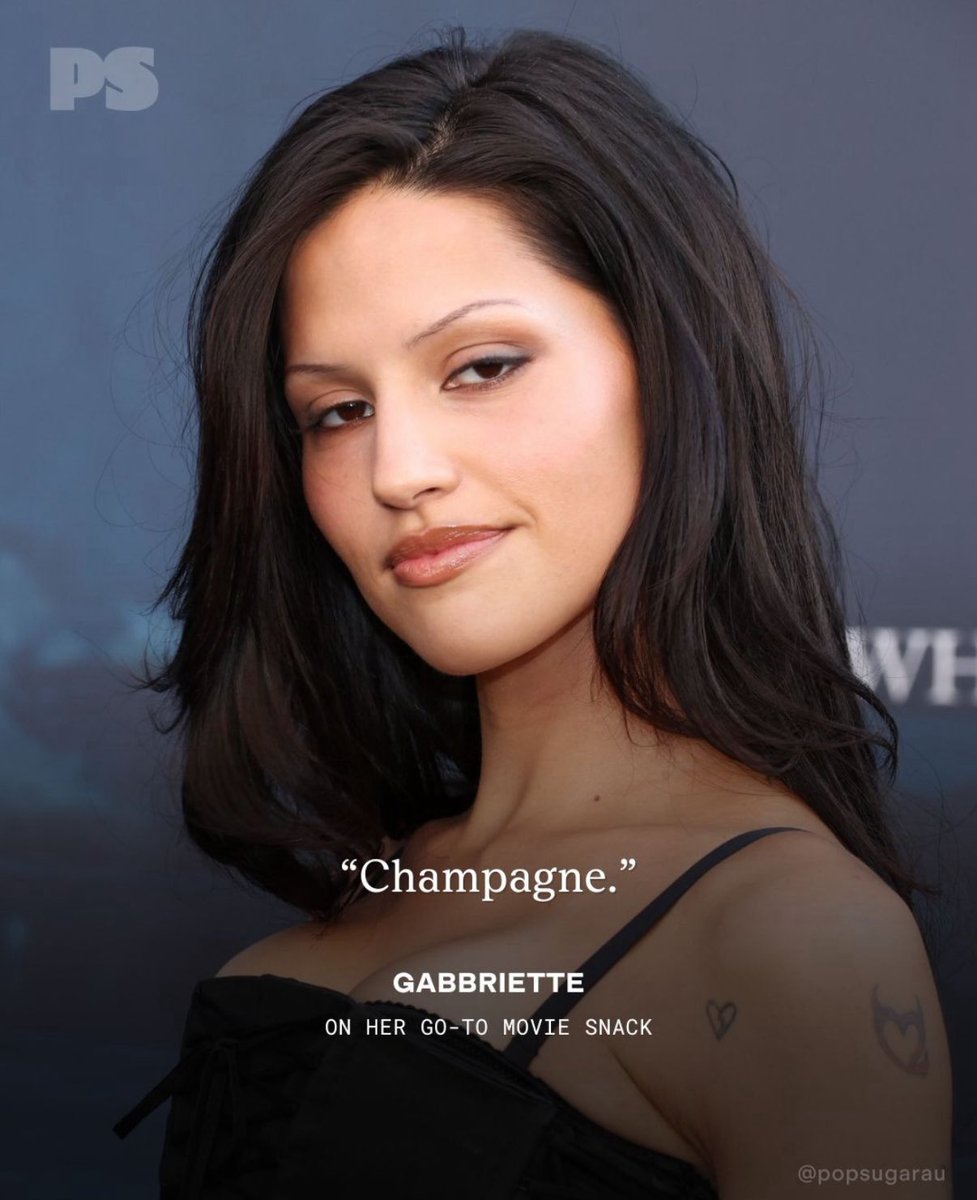 carriesnotscary's tweet image. i don’t want a Pulitzer Prize i don’t want to write a New York Times bestseller i want Popsugar AU to aggregate a quote from one of my celebrity interviews