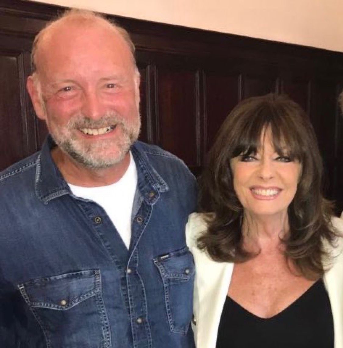 vickimichelle's tweet image. Happy Birthday Fabulous Nick Frankau. Fab actor and gorgeous man. Brilliant as Carstairs in Allo Allo. Sorry I’m a day late. Hope you had a great birthday #NickFrankau #AlloAllo #Carstairs #Blakes7 #CatsEyes #PlayForToday @dramachannel @StreamOnU #thursdayvibe