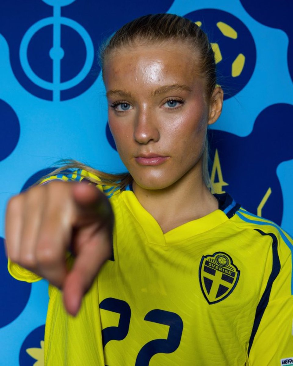 bjornemo's tweet photo. Det finns personer som är vinnare även när de förlorar. Sveriges idag modigaste 18-åring! På’t igen! https://t.co/kpmHSqaolb