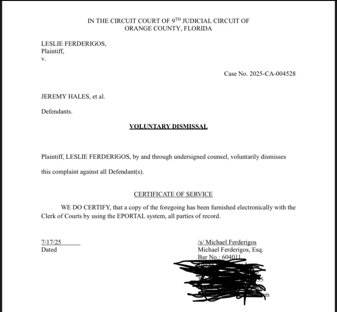 ThatUmbrella's tweet image. I WON my LAWSUIT 😆 🤣
1. Lady SUES ME AND OTHERS over being called a MUPPET and an IDIOT.
2. Drops me, @MeganFoxWriter and others.
3. Readds us.
4. Drops entire lawsuit.
Dropping it is not good enough. She needs to publicly apologize, turn over info, and more.