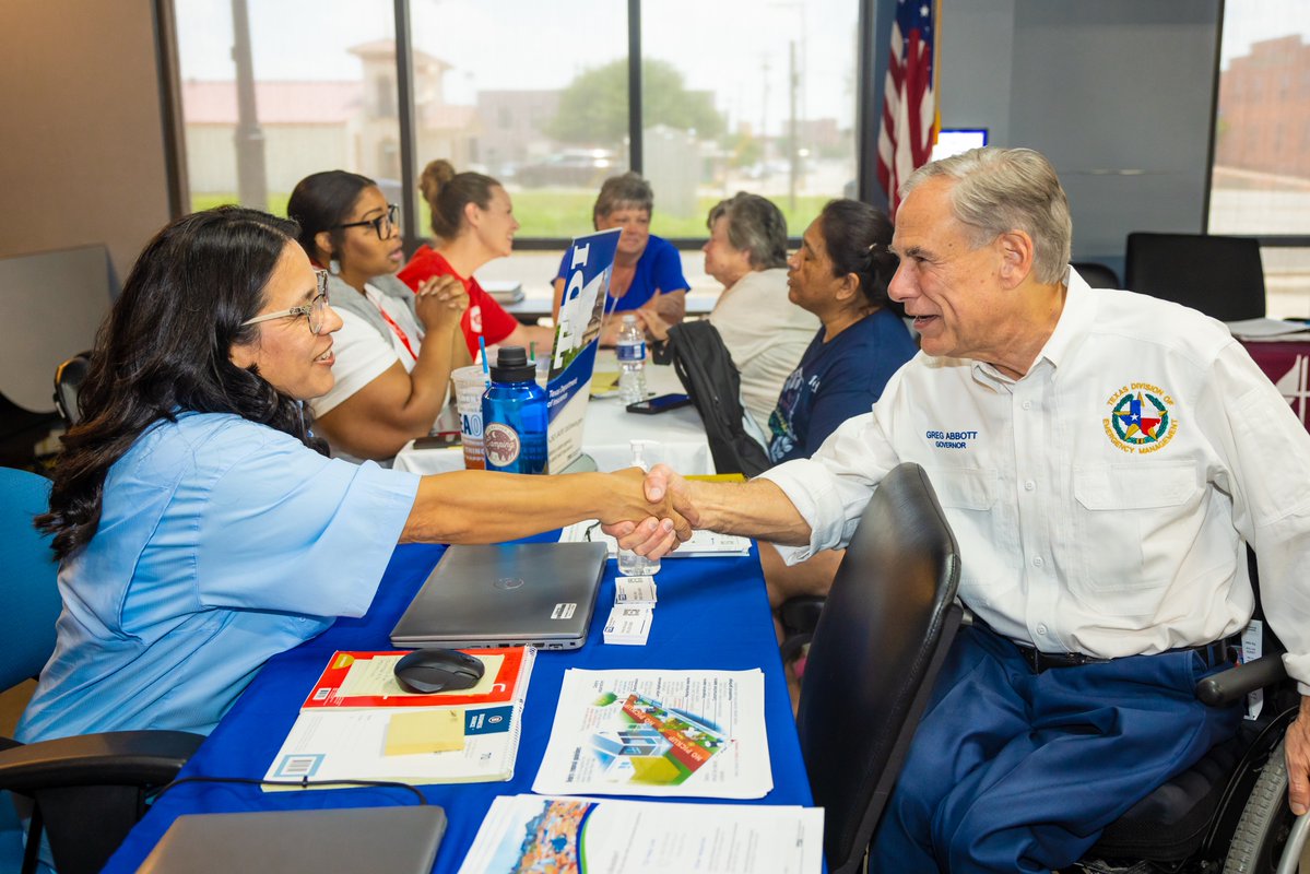 GovAbbottPress's tweet image. Governor @GregAbbott_TX provided an update today in San Angelo on Texas’ ongoing flood response & recovery efforts.
“Texas is going to remain working in Tom Green County and across the state until the recovery is complete.” - Governor Abbott
More: bit.ly/4ffJo2J