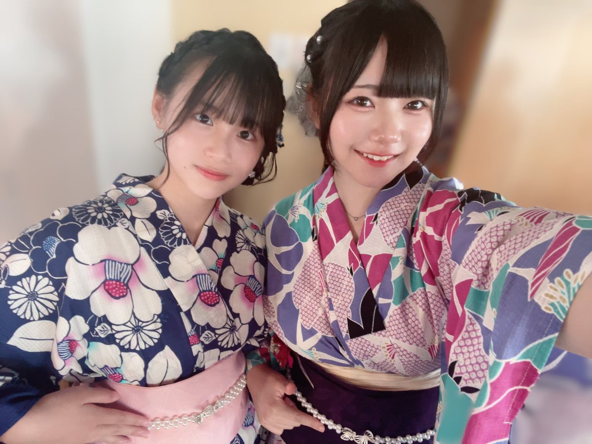 おはようございます＞ ̫＜ ♡

じゃん！！みゆちゃんとのツーショット！
実は帯紐ちょうちょでおそろいだったですεїз

可愛い〜〜〜癒されるね🩰
金曜日乗り越えましょう！！！
 #チャイモ