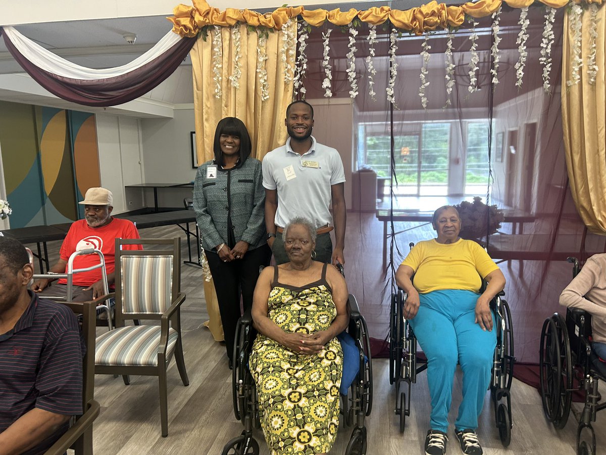 BerryforGA's tweet image. I enjoyed meeting with community partners from Sadie G. Mays facility. We talked about the incoming impact of Medicaid cuts, insurance that 86% of their residents rely on. It is now our job as state leaders to step up for our community healthcare providers.
#gapol #RepBerryWorks