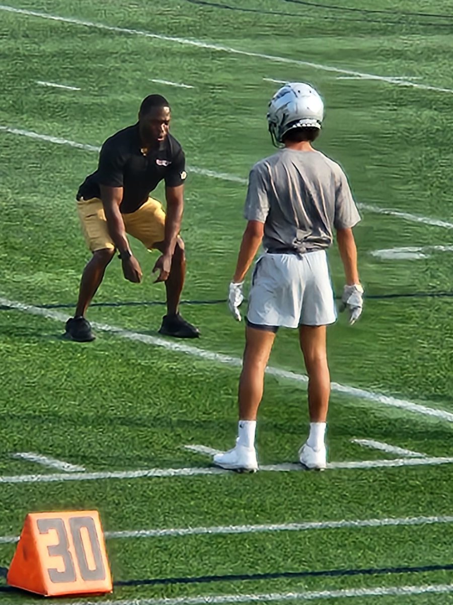 taha_kalamii's tweet image. Attended the MIT Football Prospect Camp this summer!
Grateful for the chance to compete, learn, and grow with elite talent and coaches. Thank you @MITAthletics for the opportunity.
DB | Class of 2027 🏈📚
#MITFootball #ProspectCamp #StudentAthlete #DB2027