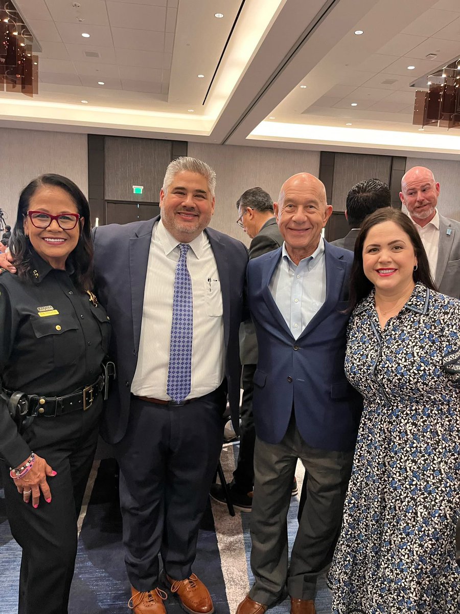 JudgeTrevinoIII's tweet image. Great times with great friends celebrating the great State of our Precinct. Thank you @HarrisCoPct2 Commissioner @AdrianGarciaHTX and your awesome staff, keep up the amazing work! #STRONG