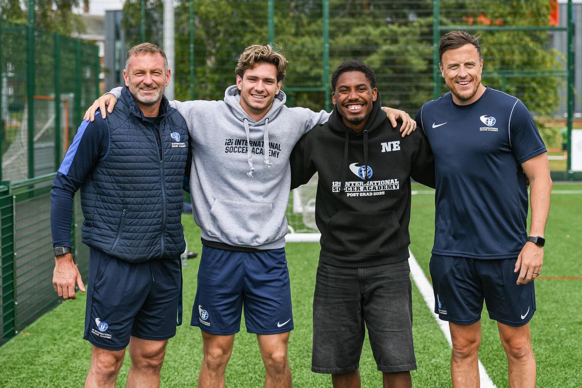 i2i Soccer Academy (@i2isocceracad) on Twitter photo ๐ We would like to say a big congratulations to goalkeepers Yannick Parkes & Nate Elson on completing their Masters Degrees at <a href="/leedsbeckett/">Leeds Beckett</a>
What a journey it has been ๐ฅณ
#OneBigFamily ๐ We would like to say a big congratulations to goalkeepers Yannick Parkes & Nate Elson on completing their Masters Degrees at <a href="/leedsbeckett/">Leeds Beckett</a>
What a journey it has been ๐ฅณ
#OneBigFamily