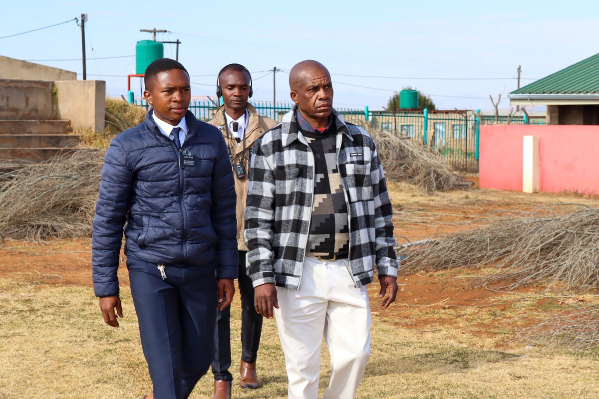 Ch_JesusChrist's tweet image. The Africa South Area Presidency of The Church of Jesus Christ of Latter-day Saints released the following statement:
It is with much sadness that we share the names of the 10 Latter-day Saints from the Maputsoe Lesotho Branch and their two drivers who passed away in the tragic…