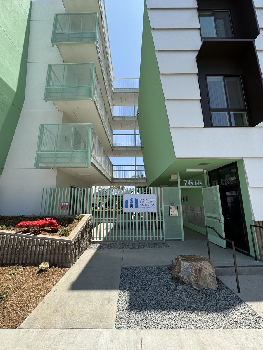 LACDevAuthority's tweet image. #TBT to last month, when we celebrated the grand opening of Walnut Park Apartments with Hollywood Community Housing Corporation & others! With $4M in No Place Like Home funds and 31 Project-Based Vouchers, we’re proud to support this project. (Few 📸 by: @jasperlewiscantlose)