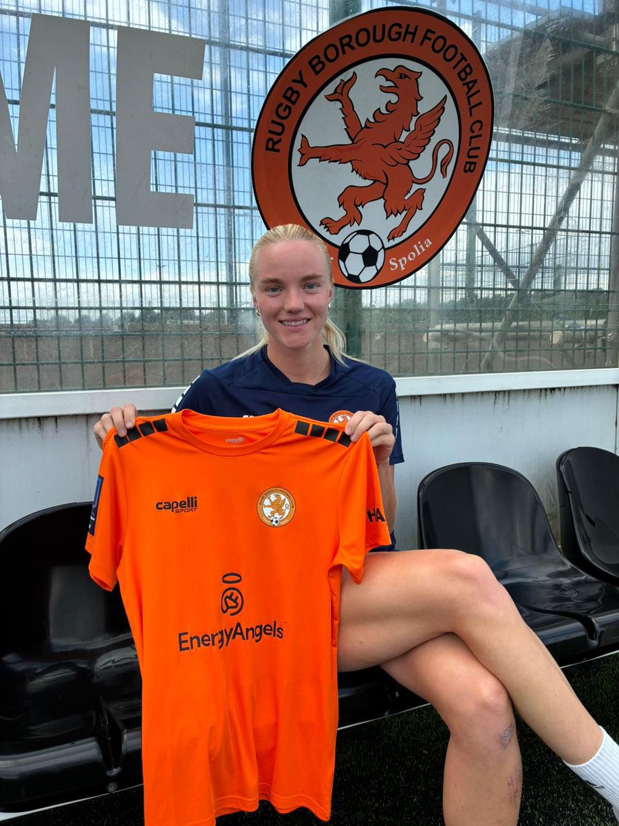 RugbyBoroughWFC's tweet photo. We are delighted to welcome defender, Eve Clarkson to Rugby Borough Women. Eve joins us bringing a wealth of experience from Championship side Blackburn and will be a great addition to the squad. 

#UpTheBorough #FAWNL https://t.co/fbg5TFv5WR