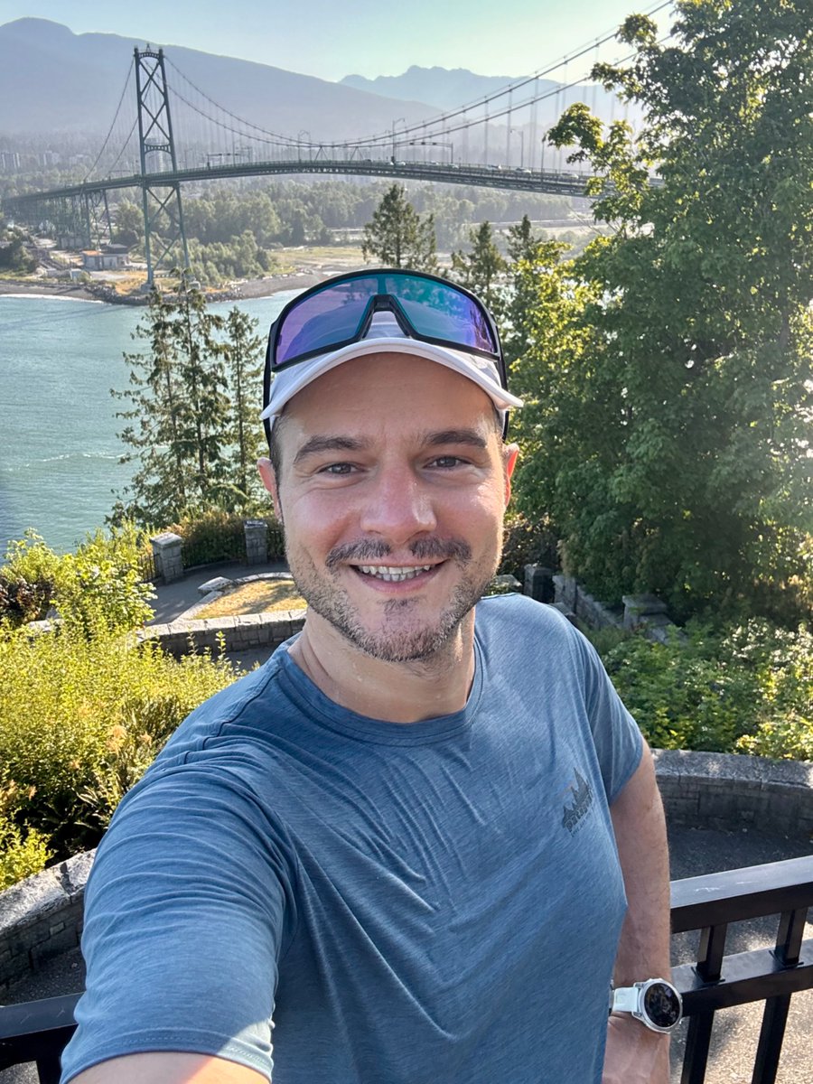 rlacombe's tweet image. Can we have more conferences in Vancouver please!? 😍