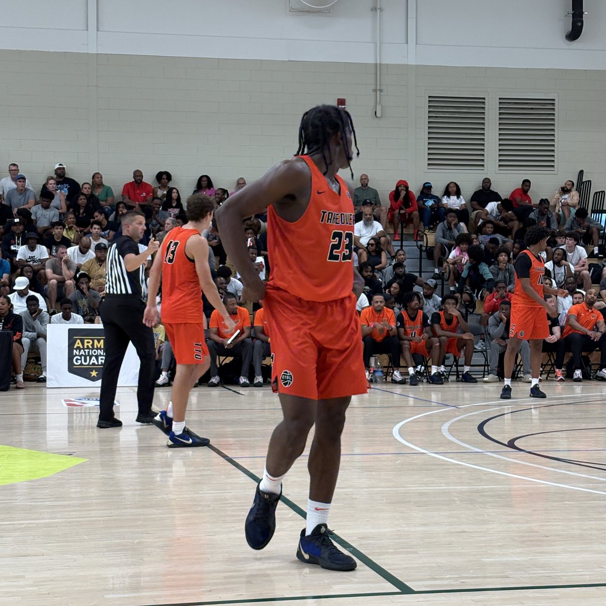 League_Him's tweet image. Heart, grit, toughness. Whatever it is, Jordan Smith Jr has it. The 5-star, 17-year-old guard just willed Team Takeover to a resilient win over Pro Skills with dozens of high-major coaches and NBA personnel courtside. Insatiable motor.