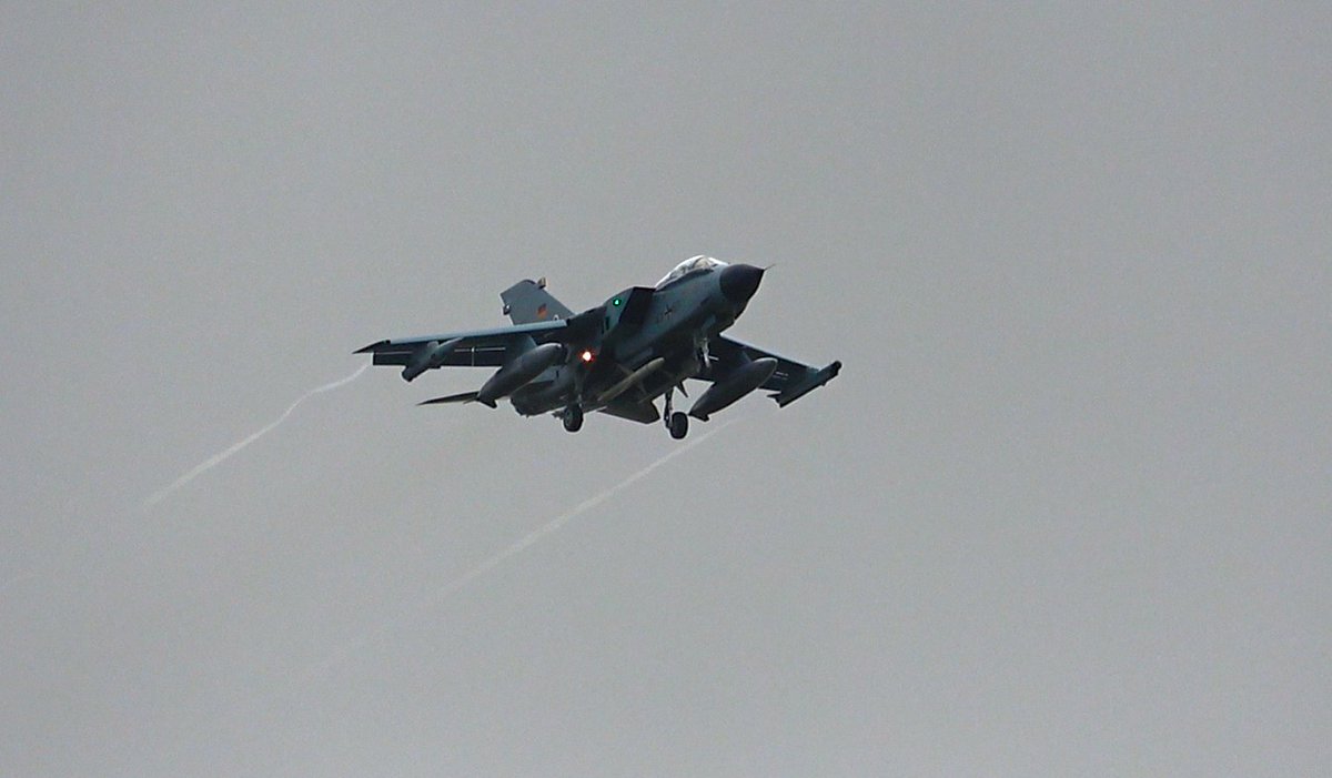 Saint1Mil's tweet image. RIAT arrivals were fairly quiet today, but some good display rehearsals. Always nice to see the 🇩🇪Tornado arrive.