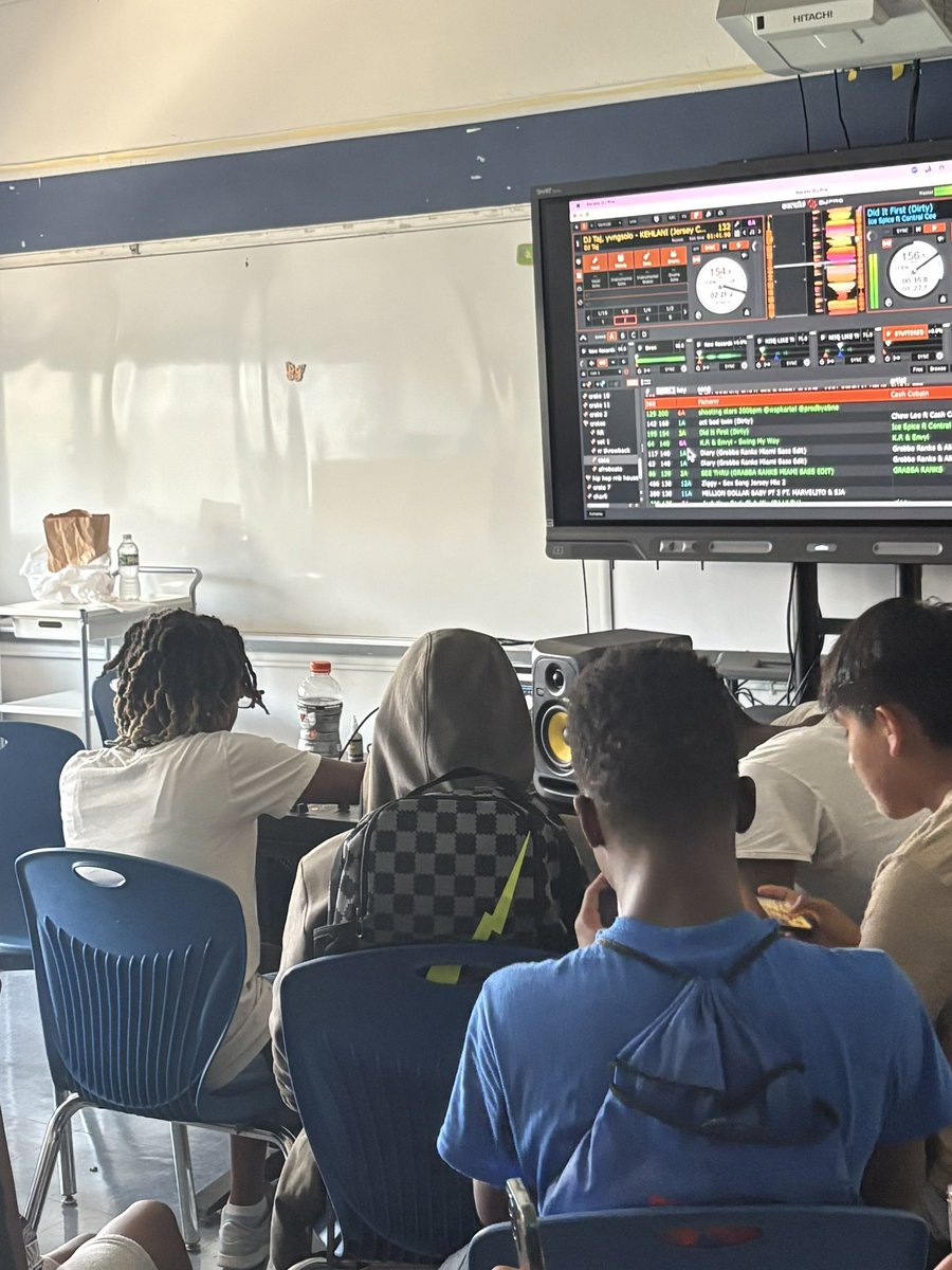 Scratch DJ Academy tweet media