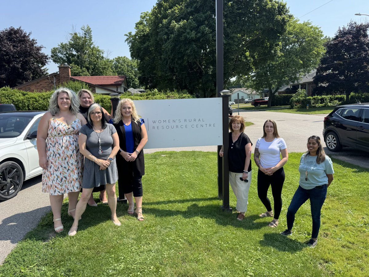 Lianne_Rood's tweet image. It was a privilege to visit the Women’s Rural Resource Centre and hear about the vital work they do to support women and families across our rural communities.
Their dedication to safety, empowerment, and advocacy makes a real difference.
Thank you to the incredible team for…