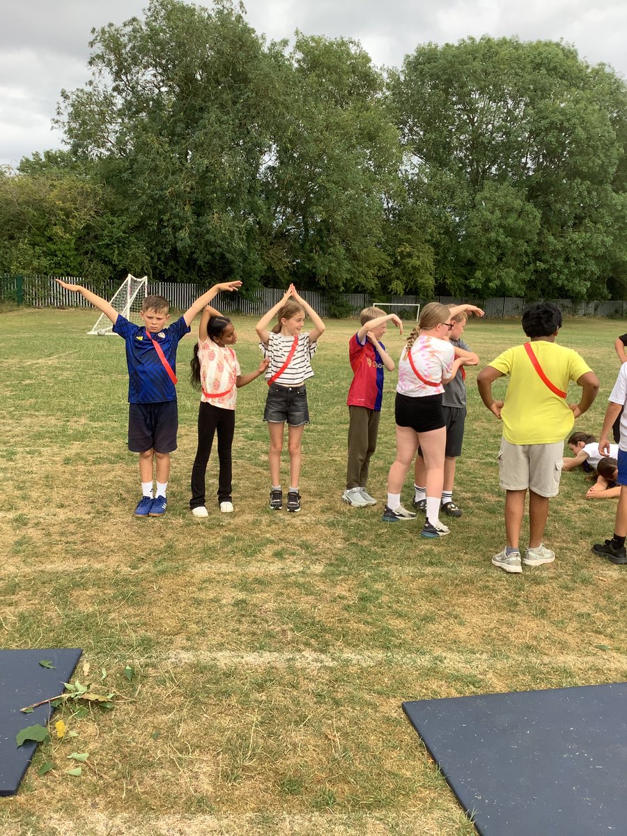 StanleyGrovePri's tweet image. Camping on the school field tonight with year 6. Making memories.