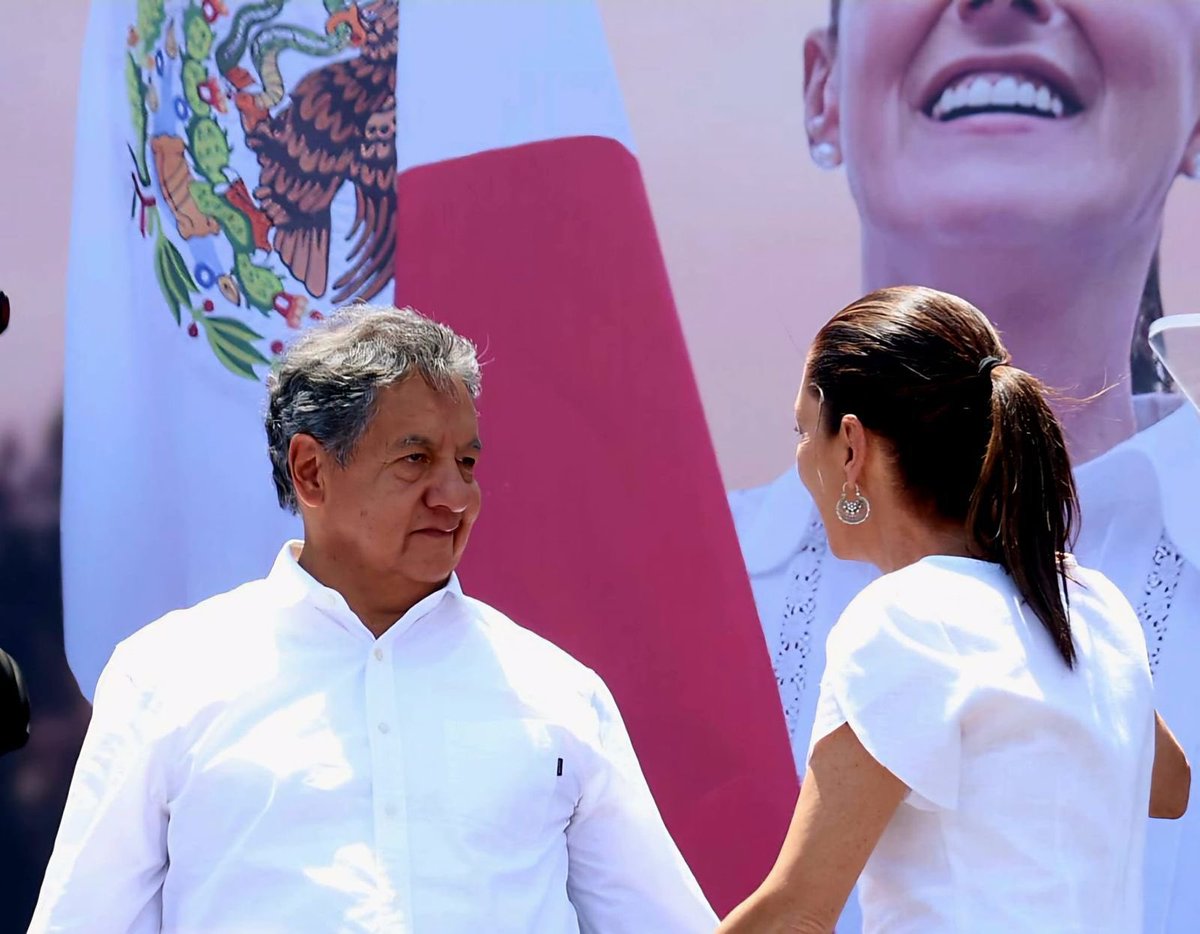 Este miércoles tuve audiencia privada, con la Presidenta de #México <a href="/Claudiashein/">Claudia Sheinbaum Pardo</a> Gracias Presidenta por escucharme y por ese interesante intercambio de opiniones, hablamos de todo, incluido el #Edoméx. La relación estrecha que tenemos se vio en su generoso trato.