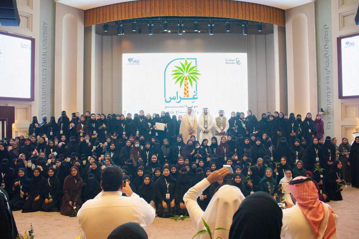 مُصوراتنا ابدعتوا يعطيكم العافية يارب ماقصرتوا 🥹❤️ 
<a href="/uygrom/">Rawan</a> <a href="/X2_Wren_4X/">Fatimah Al Dossari</a>