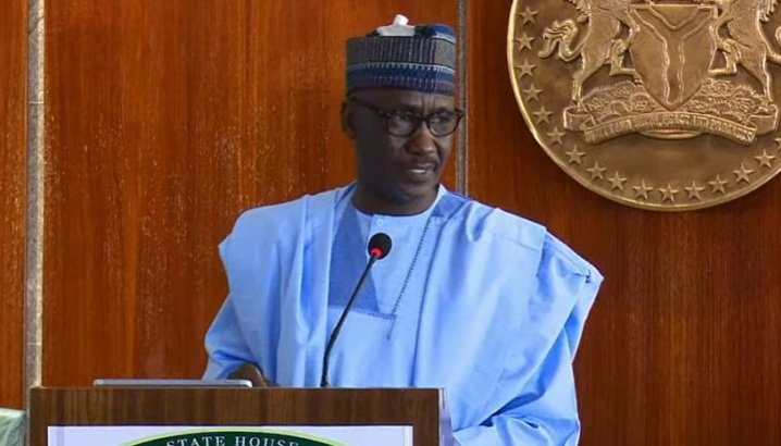 UmarMeremi's tweet photo. #Flashback:
From every stride to every achievement, Dr. Mele Kyari’s visionary leadership has consistently embodied the spirit of Renewed Hope and national pride, driving transformative progress across Nigeria’s energy landscape and reinforcing #nnpclimited’s role as a catalyst https://t.co/0VZfcy4eIM