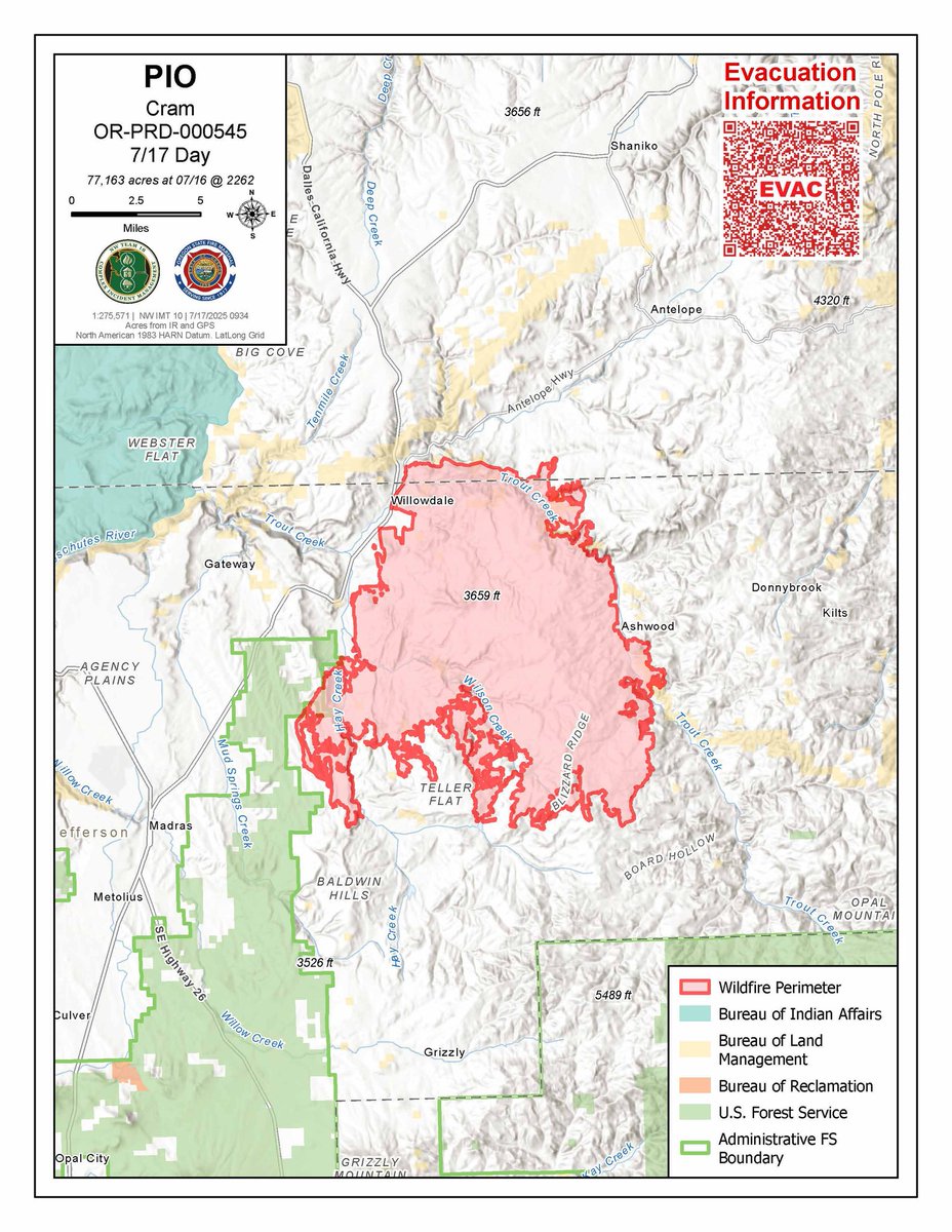 OSFM's tweet image. We've got the latest update on the #CramFire posted to our incident information blog, osfminfo.org.
The fire is 77,163 acres. Evacuations remain in place. Find them here:
Jefferson County: tinyurl.com/JCSOEvacMap
Wasco County: tinyurl.com/WascoCountyEva…