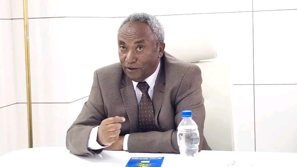 Tigrai_TV's tweet image. العودة الآمنة للنازحين شأن إنساني لا سياسي: رئيس الإدارة المؤقتة في تيغراي
---
التقى رئيس الإدارة المؤقتة في تيغراي، الفريق أول تادسه ورده، بمدير مكتب مفوضية الأمم المتحدة لشؤون اللاجئين في إثيوبيا، السيد أندرو مبوغوري، لمناقشة الاحتياجات العاجلة للنازحين في الإقليم. وشدد الرئيس…