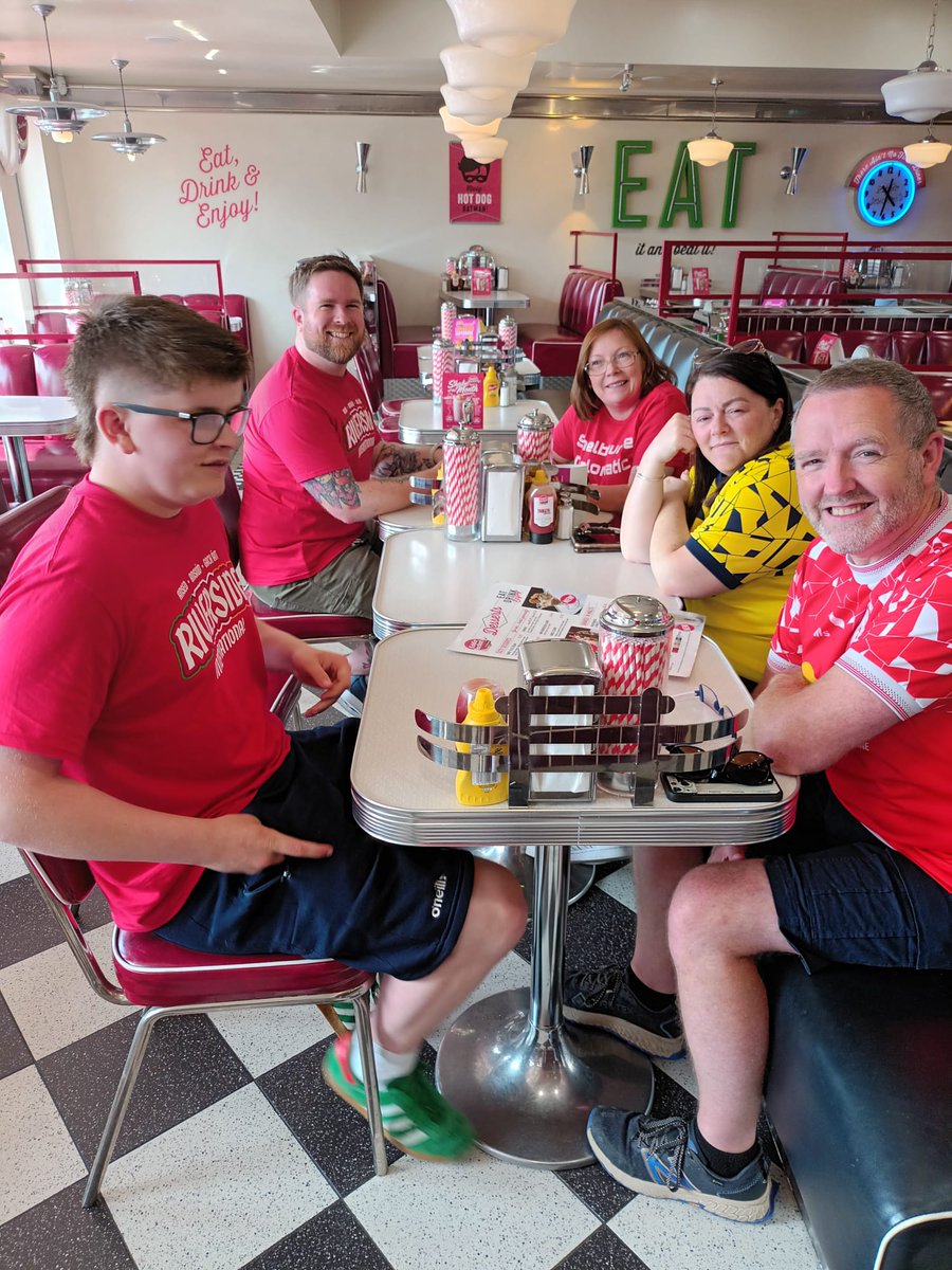 RedDetty's tweet image. Frazers Champions League tour