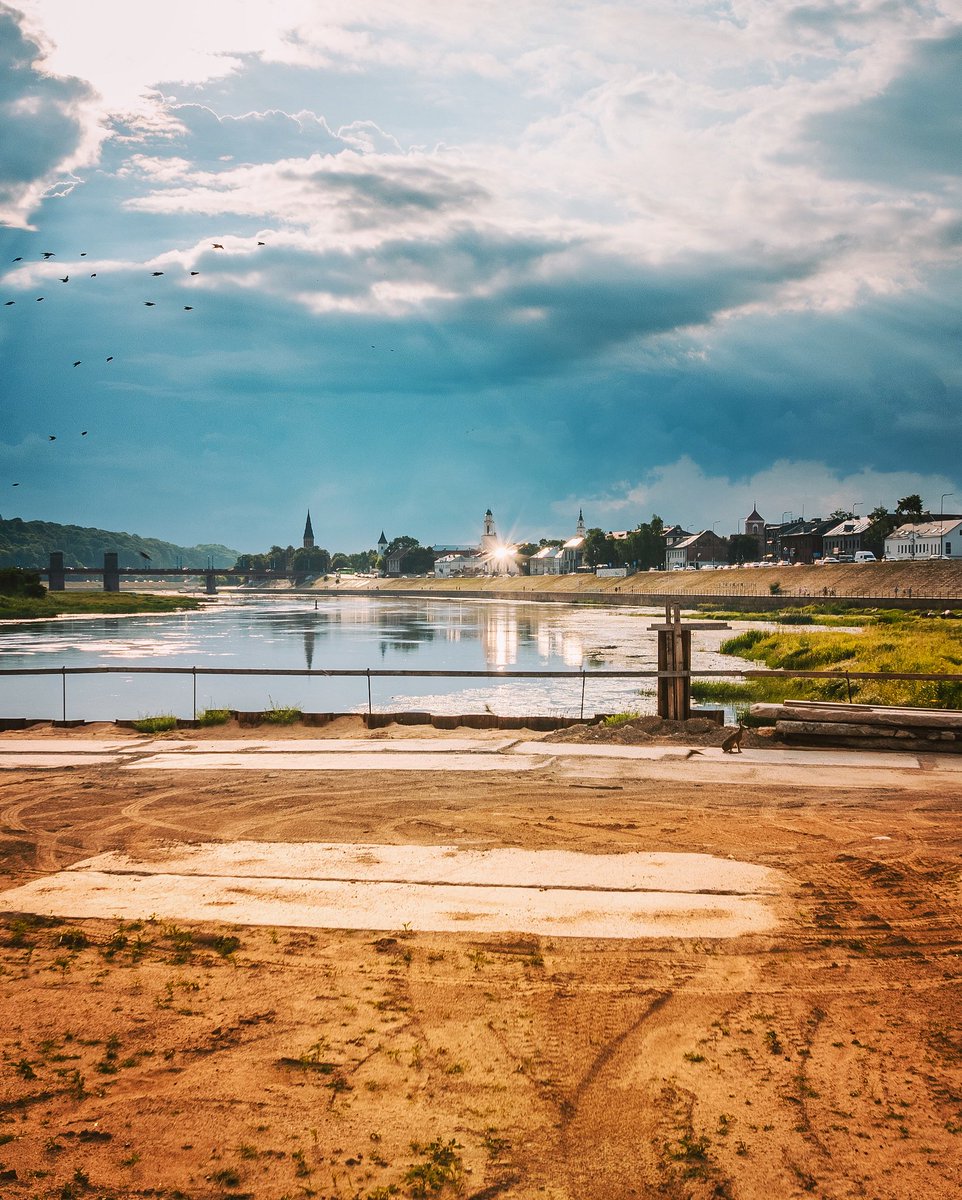 NejauNet's tweet image. #Kaunas #Lithuania #Lietuva #dronas #Mavic3 #mavic3pro #drone #kaunasaerial #vasara2025 #djimavic3pro #summer2025 #hasselblad #hasselbladdrone #vakaras #nemunas