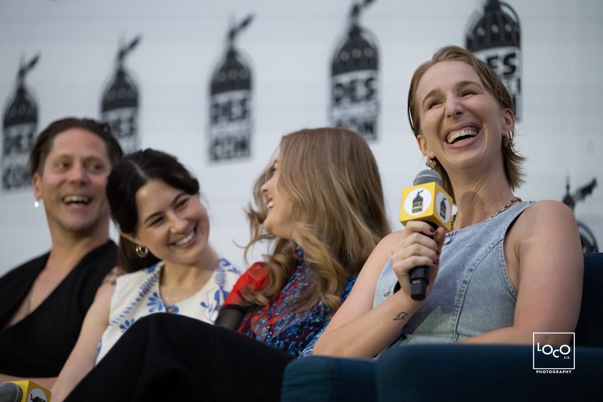 Des Moines Con tweet media