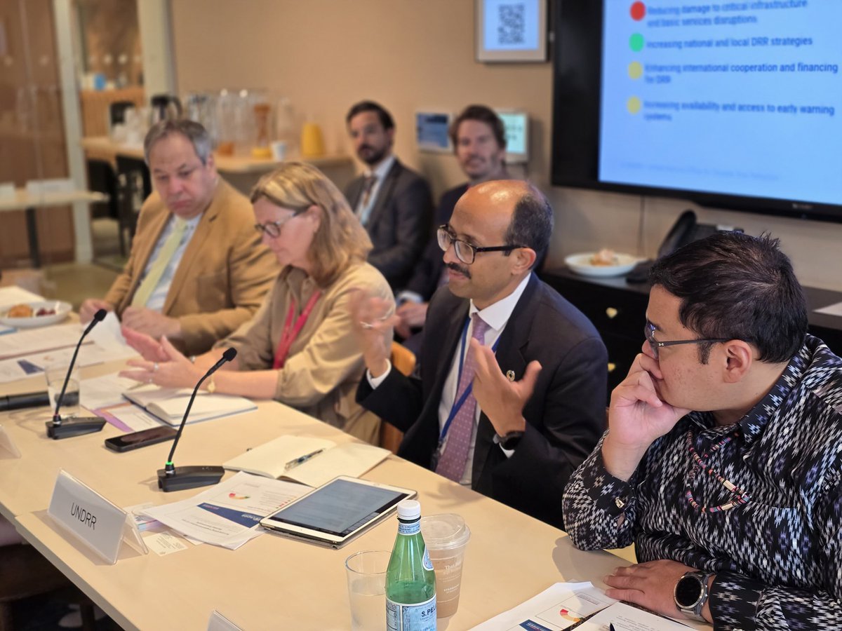 UNDRR_NY's tweet photo. Today, the GOF on #DRR met at Ambassadorial level to reaffirm political leadership on disaster risk reduction.
Member States stressed the urgency of scaled-up investment, inclusive resilience, and DRR integration across agendas.
@HeadUNDRR briefed on strategic priorities. https://t.co/ZIVd9aeQlf