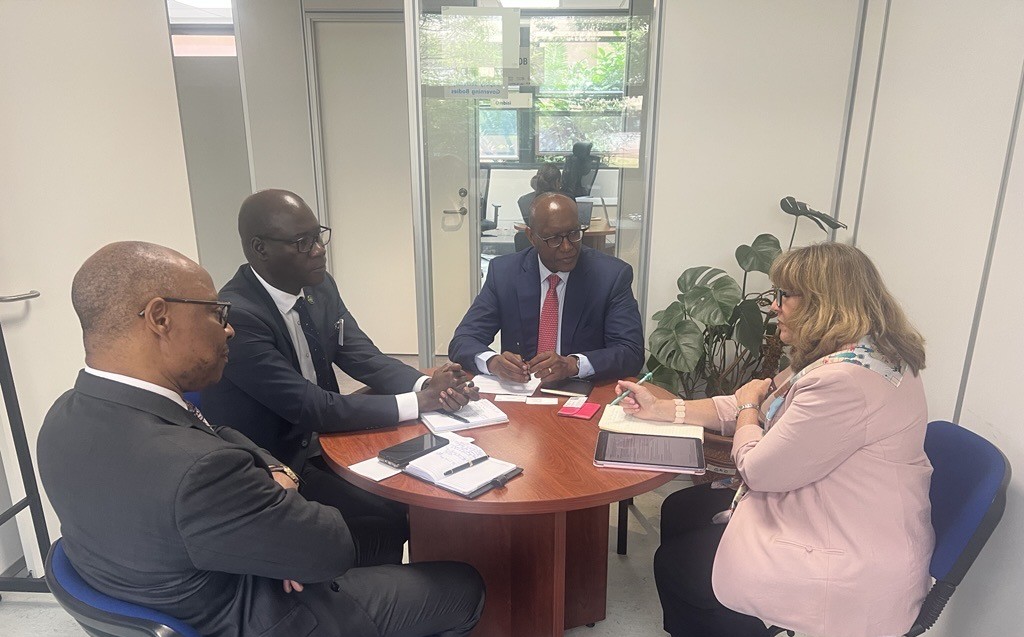 SchomakerAstrid's tweet image. It was a pleasure to meet Dr. Kevin Kariuki, Vice President for Power, Energy, Climate and Green Growth at the African Development Bank @AfDB_Group and hear how the bank is leading the integration of climate and biodiversity finance. Looking forward to closer collaboration.