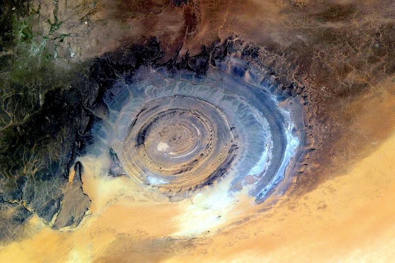 The most likely site for the Lost ‘Capital’ City of Atlantis doesn’t need fake CGI photos of the famed ringed city

The Eye of the Sahara matches all of the most specific, and consequential similarities to the description of Atlantis

Let real photos speak for themselves 🌀🌍👇🏻