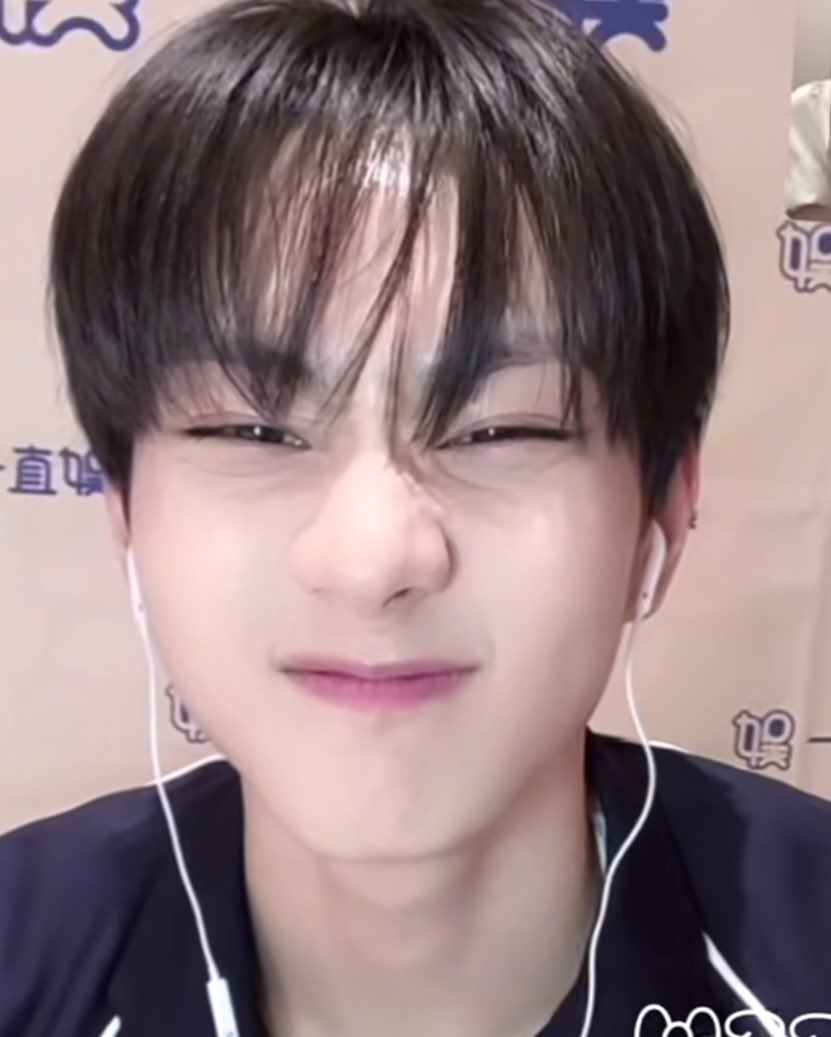 vat 🩸 | 쩡's tweet media