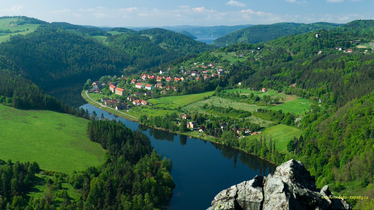 JanaPos12092063's tweet image. Tohle už je jen můj sen, v přírodě jsem nebyla hodně let. Zvykla jsem si. Jsem vděčná, že zvládnu pár kroků doma, někdy dojdu i na zahradu. Jakýkoli výlet by mě stál tolik sil, že už to ani nemá cenu. Naštěstí mám okno směrem do parku. Je to vše o malých radostech.