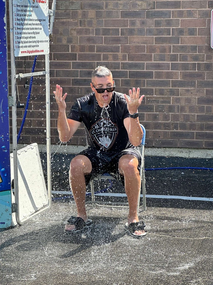 Let’s wish Coach Dinuzzo a Happy Birthday!