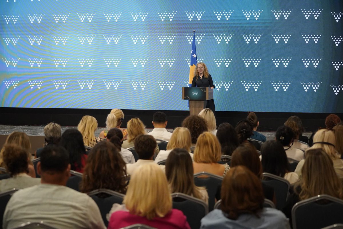 NDIKosovo's tweet image. ✨ Inspiration, dialogue & connection – a day that truly highlighted the importance of women’s full engagement in politics.The opening of @WeekofWomen set the tone with powerful reflections on political participation, advancing policies & leadership in🇽🇰's dual election year.