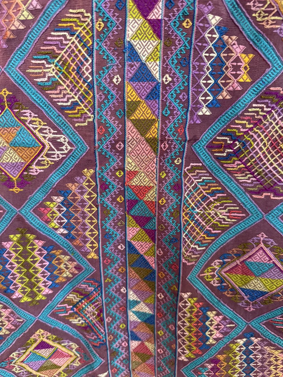 thomasknox's tweet image. On a more cheerful note. At last…
Things you rediscover while decluttering & refurbing. A length of magnificent handwoven silk, handmade by the dynastic craftswoman who weaves for the Bhutanese queen. And I bought it from her in Bhutan. But what on earth do I do with it?