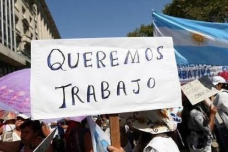 [ECONOMÍA]

Economista Alejandro Sangiorgio con <a href="/SandraRusso_ok/">Sandra Russo</a> 

“SE PERDIERON 200 MIL PUESTOS DE TRABAJO EN LOS ÚLTIMOS DOS AÑOS”

lc.cx/g1pEPO

Por PPV

¡Saltá el cerco! ¡Difundir!
