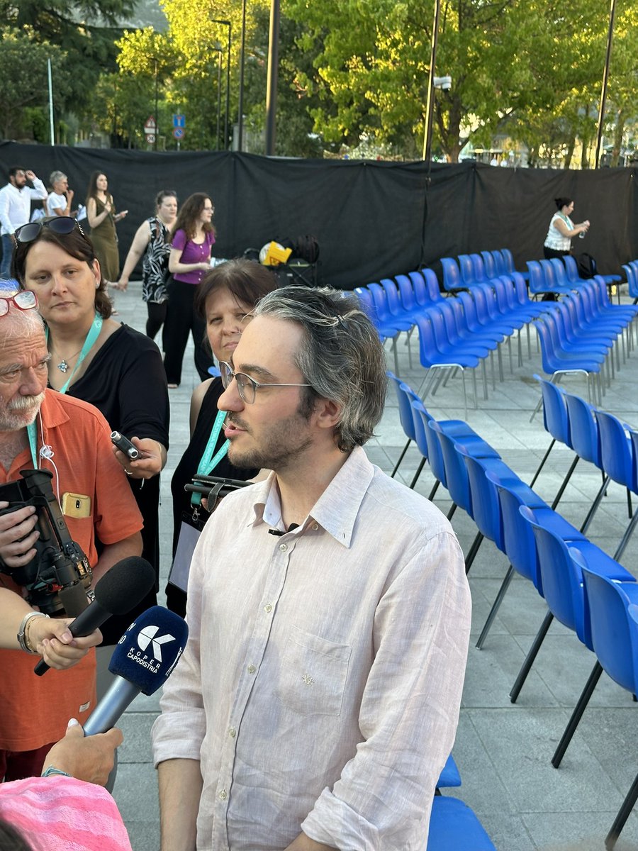 tourism_slo's tweet image. Klavirski virtuoz in glasbeni ambasador Evropske prestolnice kulture 2025 Nova Gorica - Gorica  @2025Go Alexander Gadjiev bo nocoj povezal ikonični Trg Evrope. #ifeelslovenia #goborderless #sloveniaculture