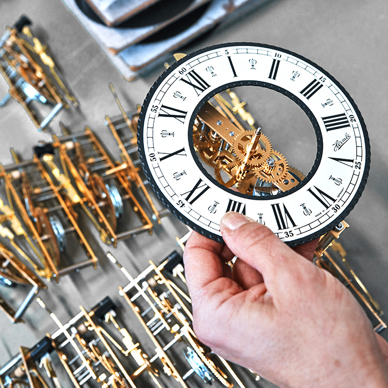 Hermle_NA's tweet image. Keeping the tradition alive for over a hundred years! #clockmaking #clocks #horology