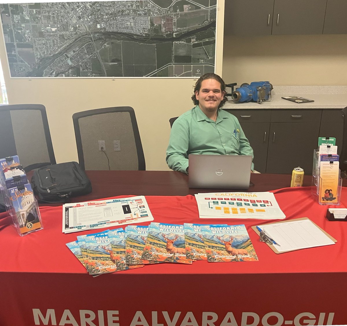 AlvaradoGilSD4's tweet image. Joey from Team Alvarado-Gil is currently out at Waterford City Hall staffing mobile office hours until 2pm today. If you need assistance with a state agency such as DMV, EDD, CalVet - or have a legislative question/concern - come by and introduce yourself!