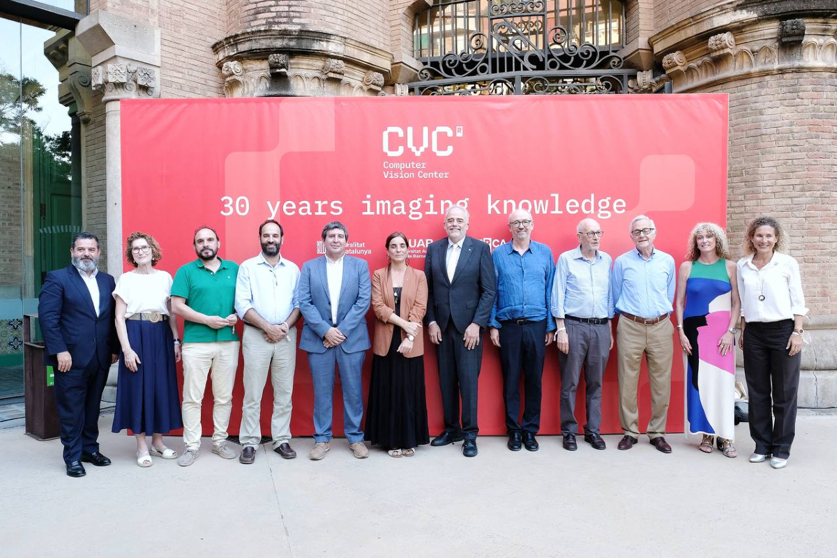 recercauniscat's tweet image. 📍30è Aniversari del @CVC_UAB
📢La consellera Núria Montserrat clou l'acte, amb el rector de la @UABBarcelona, Javier Lafuente
🗣️"El CVC significa transferència tecnològica amb impacte, internacionalització i recerca d’excel·lència fomentant la col·laboració interinstitucional"