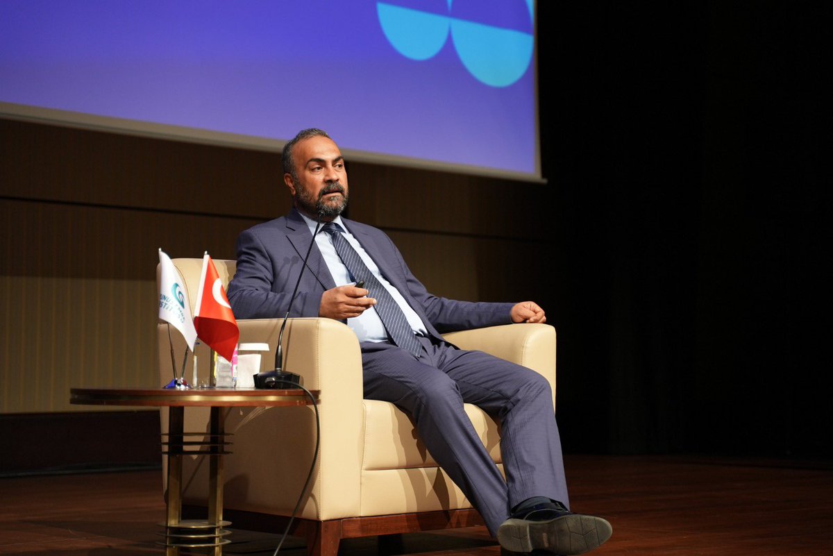 Bartın Üniversitesi (@baruedutr) on Twitter photo Bartın Üniversitesi (BARÜ) Rektörü Prof. Dr. Ahmet Akkaya, Yunus Emre Enstitüsü (YEE) tarafından 26 ülkeden 190 uluslararası öğrencinin katılımıyla düzenlenen etkinlikte Türk diline dair paylaşımlarda bulundu.
<a href="/yeeorgtr/">Yunus Emre Enstitüsü</a>
🔗 bartin.edu.tr/haberler/rekto… Bartın Üniversitesi (BARÜ) Rektörü Prof. Dr. Ahmet Akkaya, Yunus Emre Enstitüsü (YEE) tarafından 26 ülkeden 190 uluslararası öğrencinin katılımıyla düzenlenen etkinlikte Türk diline dair paylaşımlarda bulundu.
<a href="/yeeorgtr/">Yunus Emre Enstitüsü</a>
🔗 bartin.edu.tr/haberler/rekto…