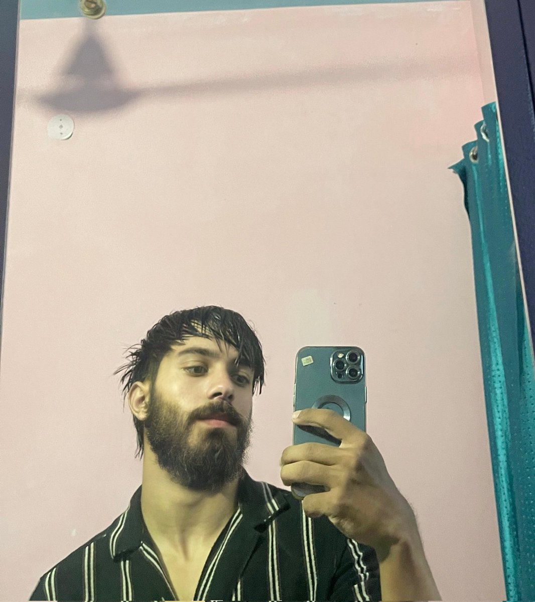 saurvibes's tweet image. Goodnight w this one 🤪