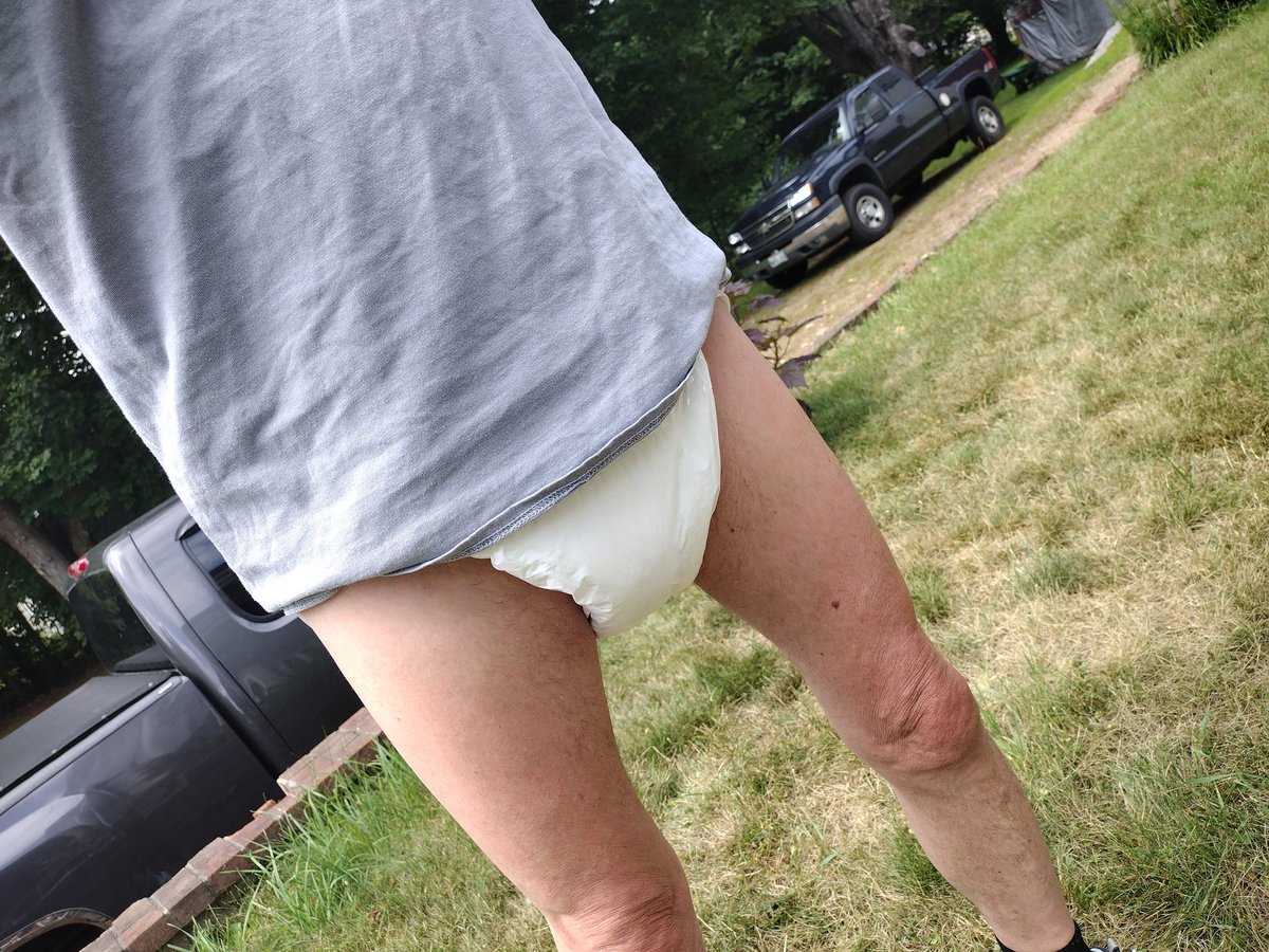 Maine Diaper boy (@diaperboy7) on Twitter photo 