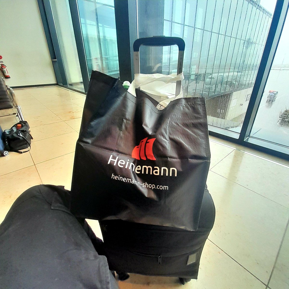 MjAjrcl's tweet image. Journey to the south starts..#dreamsalive