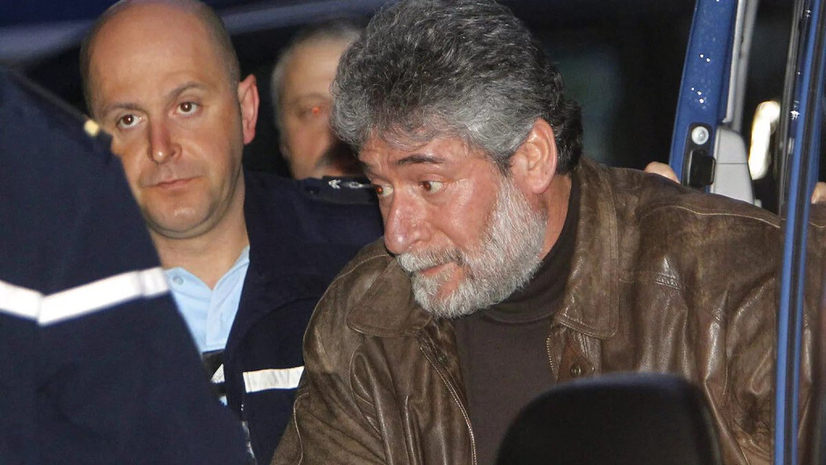 Dopo oltre 40 anni la Francia rilascerà il libanese Georges Abdallah processato e condannato all'ergastolo per complicità nell'omicidio di 2 diplomatici,di cui uno israeliano,all'inizio degli anni '80.Abdallah è stato tenuto in carcere per anni nonostante avesse scontato la pena