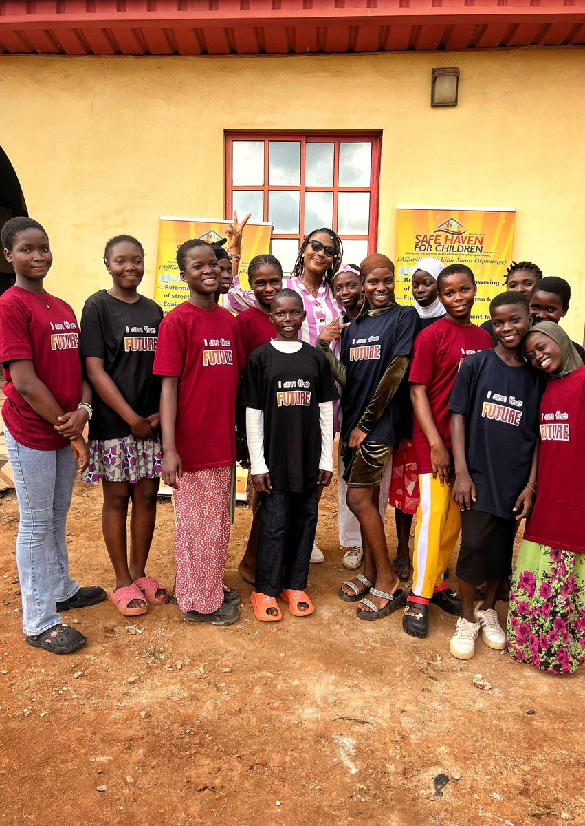 Joyce Ebaide's is set to become the first female African with the longest solo rode across Africa using the motorcycle with her latest ride set to cover 11km from South Africa to Kenya.

Cc : <a href="/go_ebaide/">Ebaide 🇳🇬</a>

#GoEbaideOrGoHome