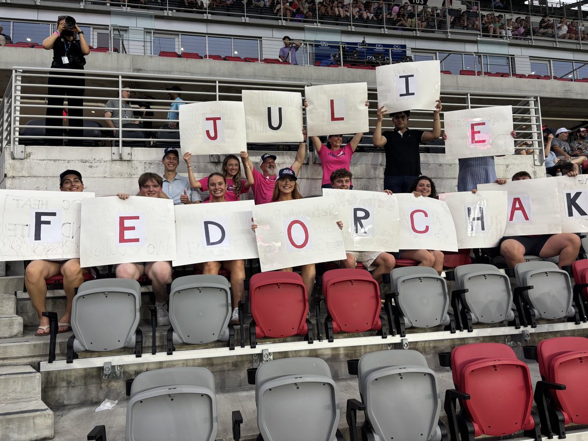 RepFedorchak's tweet image. PLAY BALL!! Had an amazing time playing in last night’s @CWSoftballGame in support of breast cancer survivors & fighters! The best part: Congress beat the media. Thank you to everyone who came out to support. 🥎